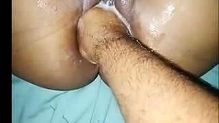 couple goes wild with huge fisting and deep insertions homemade