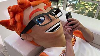 Lysagna Delray Rides Porndude Pepperoni in Food Casting Fuck