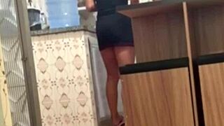 belinha hotwife flashes double dose seducing delivery guy then uber moto takes two mouth cumshots