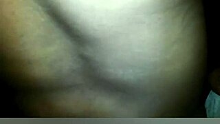 preta bounces her fat ass taking that thick cock deep