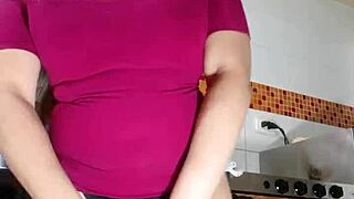 colombian aunt rubs giant cameltoe for stepson in tight leggings