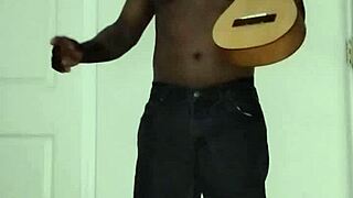 girl keeps singing dancing free show continues