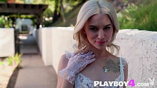 Petite Blonde Teen 18+ Flexes Massive Bubble Butt