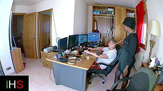 black milf, take my cock in your pussy then ass doggystyle?