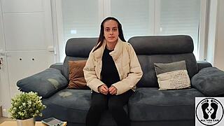 hey leyla kixx, ready for your first 18yo model casting interview?