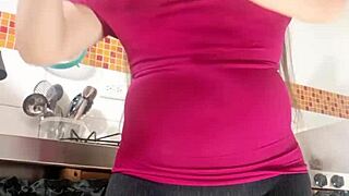 colombian aunt rubs giant cameltoe for stepson in tight leggings