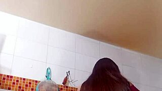 colombian aunt rubs giant cameltoe for stepson in tight leggings