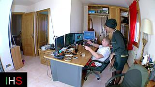 black milf, take my cock in your pussy then ass doggystyle?