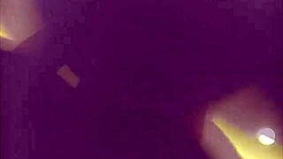 Kawawang pekpek na robust na fuck! Pinay teen screams in ecstasy!