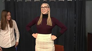 Kay Lovely's Supergirl seduces Sarah Taylor's Poison Ivy in juicy lesbian strapon worship