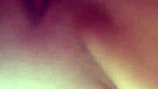 manuela's shaved pussy up close 😍🔥 italian euro tease