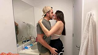 Called boqueteira friend give virgin ass husband cock