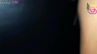 Minha esposa puta deu pra todos no gloryhole eu corno em casa??