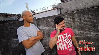 namorado trouxe 2 picas pra mina tripla penetração sem camisinha 🍆🍑💦🔥