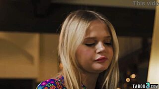 Lauren phillip makes teen gf coco squirt hard from intense pussy licking!