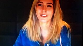 Blonde Webcam Rubia Chaturbate Live Chat Session