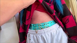 Big Step Sister Jewelz Blu Rides Alex Adams In Ripped Clothes Taboo!