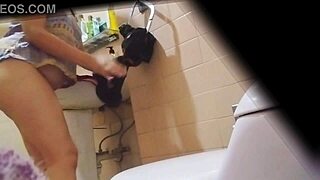 spying on argentinian stepmom pissing with pussy wide open outdoor upskirt