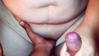 Salteña bursts with raw horny desire