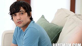 Petite Stepmom Danielle Renae Swallows Ricky Spanish's Hot Cumshot Pearl Necklace