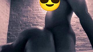 Thick ebony bitch shakes ass then takes doggystyle pounding