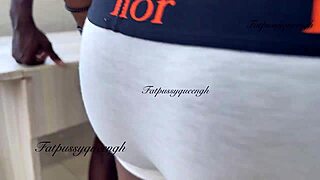 OMG Petite Teen Eyes Roll, Body Shakes In Hard Squirting Fucks!