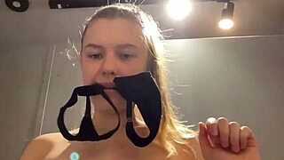 Big ass teen shoves huge dildo deep while facesitting outdoors