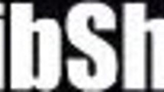 19YR GHETTO LADY QUEEN FREAKS PUSSY WITH DILDO