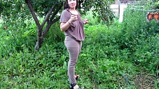 i'm that milf pissing wet jeans in public garden shaved pussy fetish