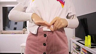 girl pops balloons in pantyhose stockings