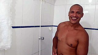 Caiu Na Net: Gulosa Novinha Swings With Big Cock In Desi Party