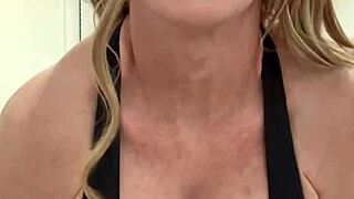 hey fans this muscular milf housewife flexes her big tits for ya