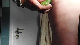 granny slut fucks her old german cunt with cucumber