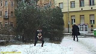 redhead bbw milf pees outdoors whoa 😍🍆💦