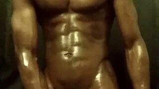 bbc bodybuilder strokes monster cock oiled loads solo 😍💦
