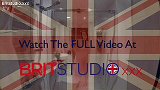 Peeking at Chubby Neighbor's Wet Shower Pussy Flash!