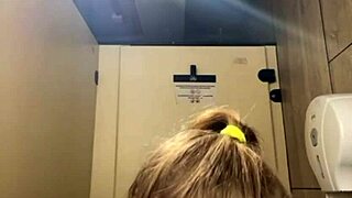 Cumming Hard In Public Gym With Fat Teen Tits Bouncing