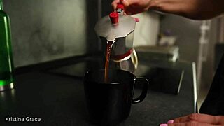 Kristina's Steamy Morning: Barefoot Milf Tease?