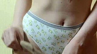 Wanna taste my juicy ass cheeks up close