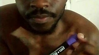 sketching women in jeans feels so romantic