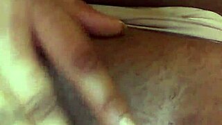 china's wet clit begs for sneaky pussy play