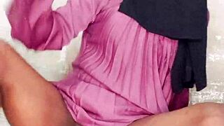 Arab Sissy Shemale Nikab Toy Play and Hard Fuck!