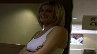 Blonde sweet mom's pussy takes hard pounding?