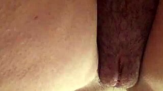 hey ever tried a buttplug it feels amazing sliding in deep