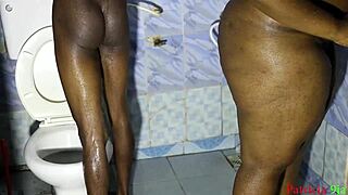 BBW Desi Aunty's Shaved Pussy Pounded in Bathroom