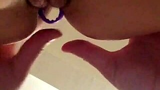 hey ever tried a buttplug it feels amazing sliding in deep