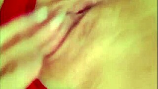 Watch this fat latina's big ass shake beautifully on valentine's day amateur video