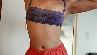 Stepsister Tests Tutorial Male Squirt on Brother's Cock