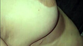 mature milf invites me to bathroom for squirting creampie toy play 😈🍑💦