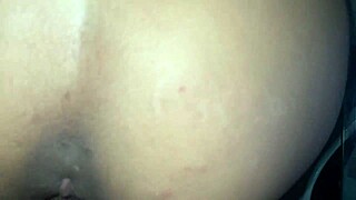 de resenha com o boy squirting armpit fetish in fishnets